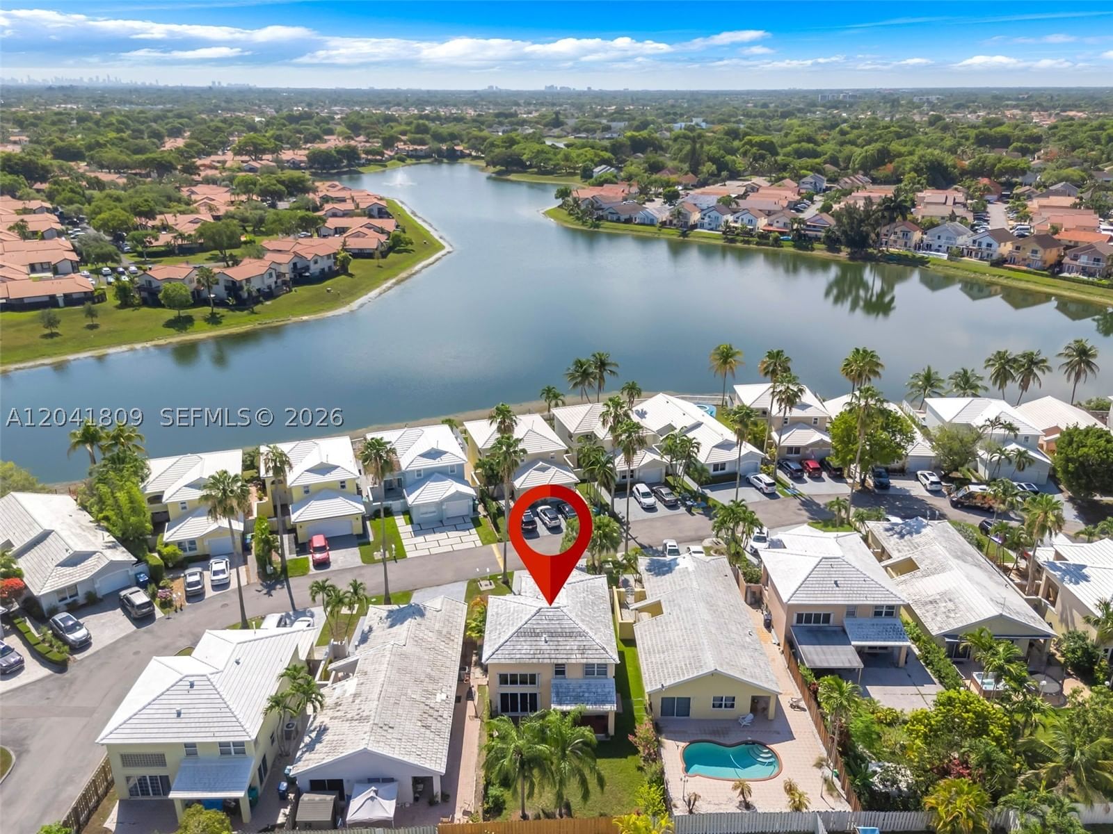 Real estate property located at 4766 154th Ave, Miami-dade, Lakes Of The Meadow-meado, Miami, FL