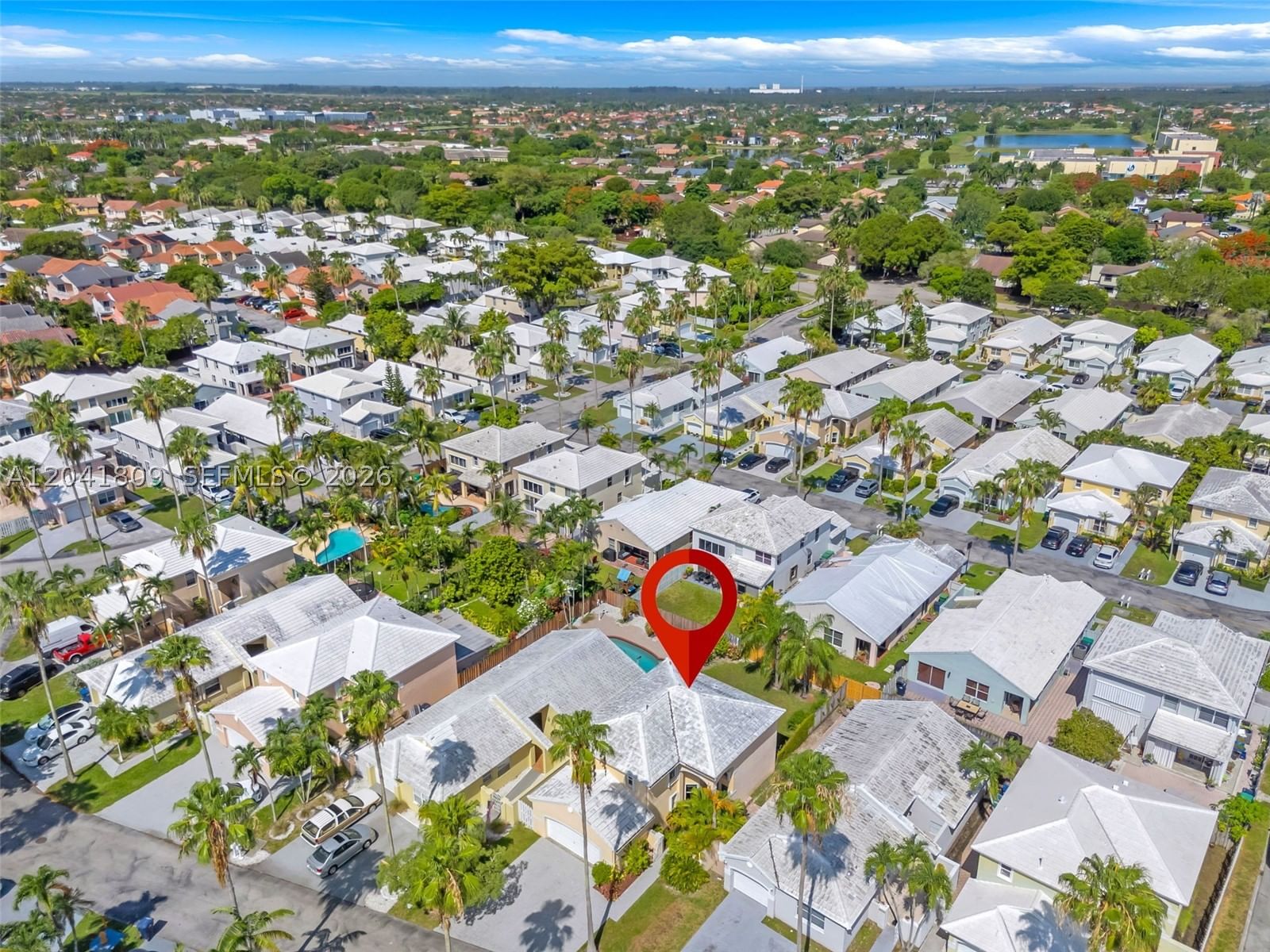 Real estate property located at 4766 154th Ave, Miami-dade, Lakes Of The Meadow-meado, Miami, FL