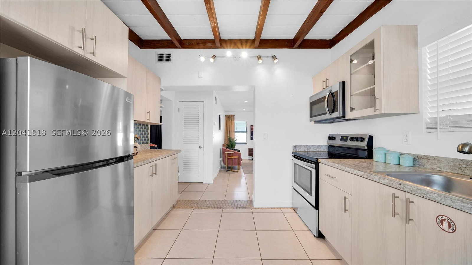 Real estate property located at 1704 Rodman St, Broward, Hollywood South Side Add, Hollywood, FL