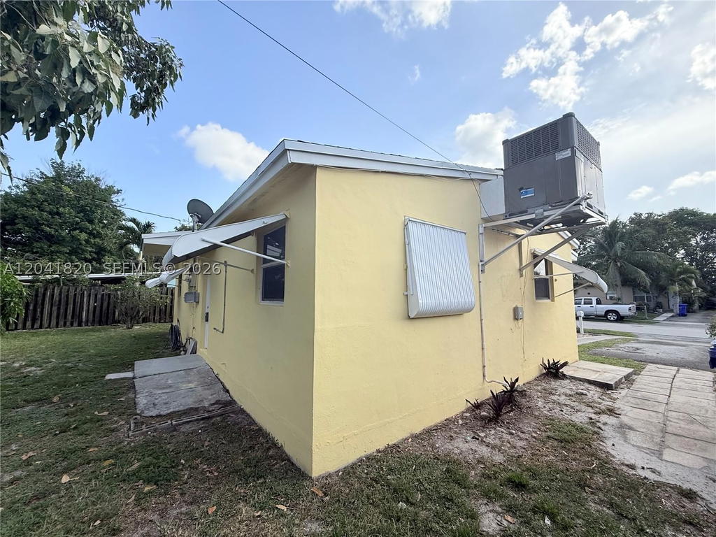 Real estate property located at 1311 69th Ave, Broward, Boulevard Heights Sec 4, Hollywood, FL