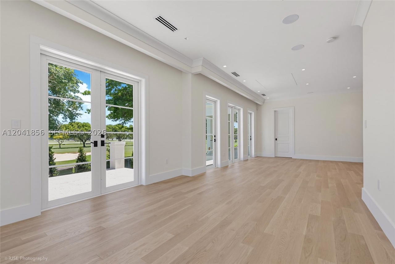Real estate property located at 1241 Mariola Ct, Miami-dade, Coral Gables Country Club, Coral Gables, FL