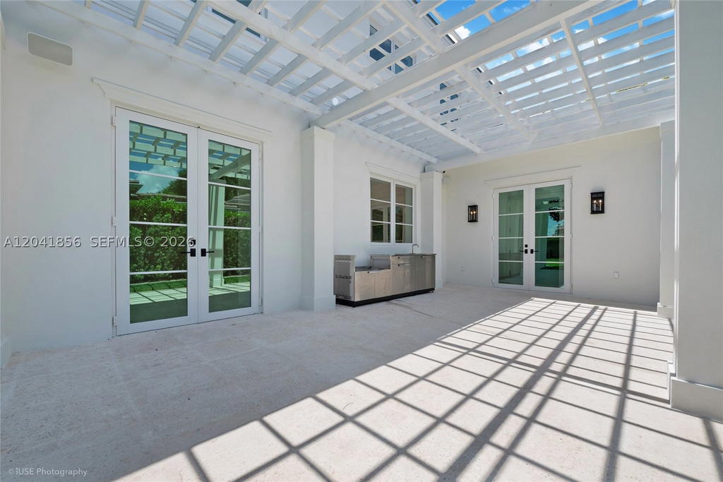 Real estate property located at 1241 Mariola Ct, Miami-dade, Coral Gables Country Club, Coral Gables, FL