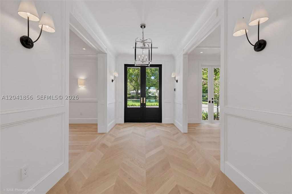Real estate property located at 1241 Mariola Ct, Miami-dade, Coral Gables Country Club, Coral Gables, FL