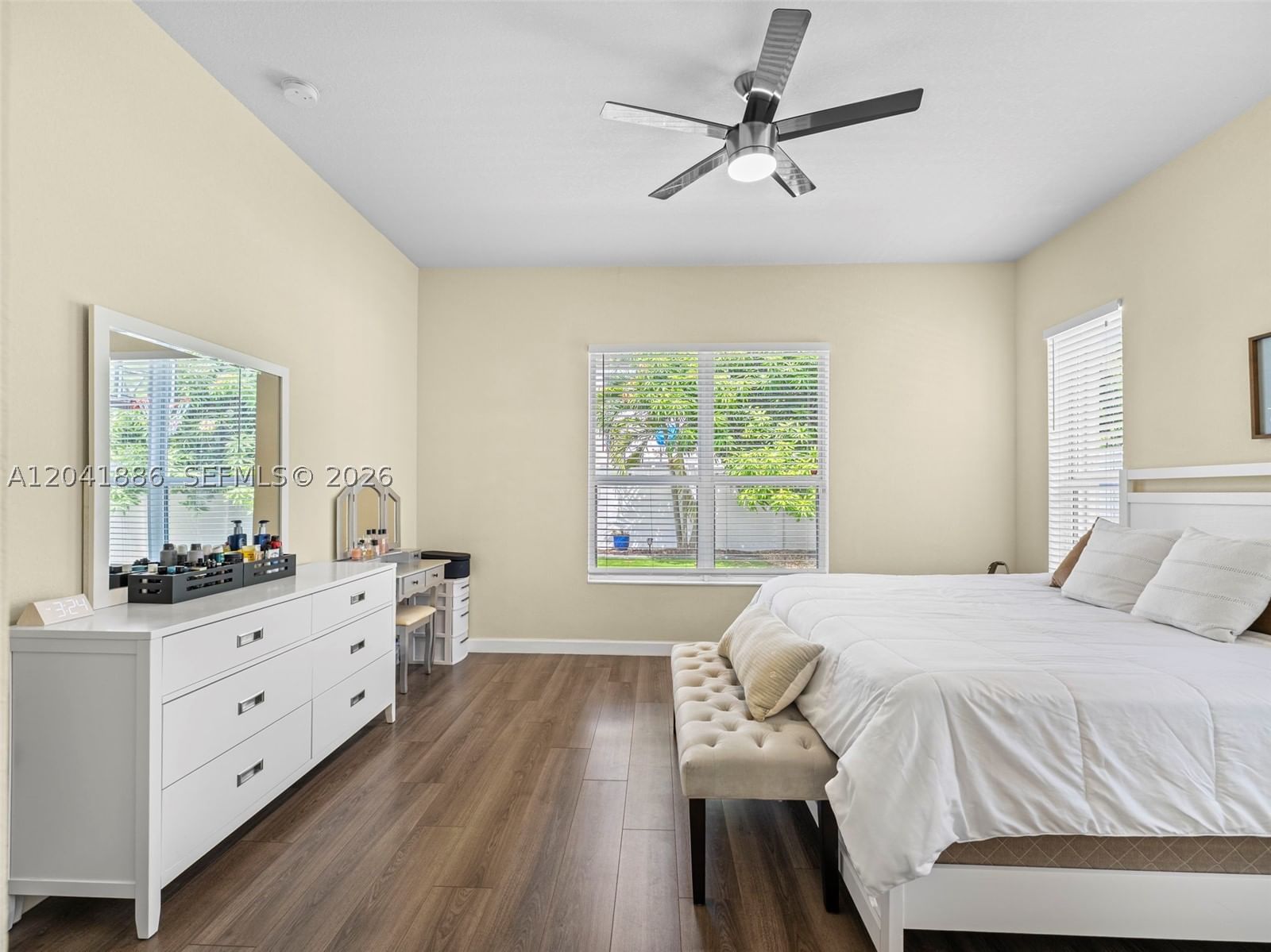 Real estate property located at 9171 172nd Ave, Miami-dade, Kendall Commons Residenti, Miami, FL