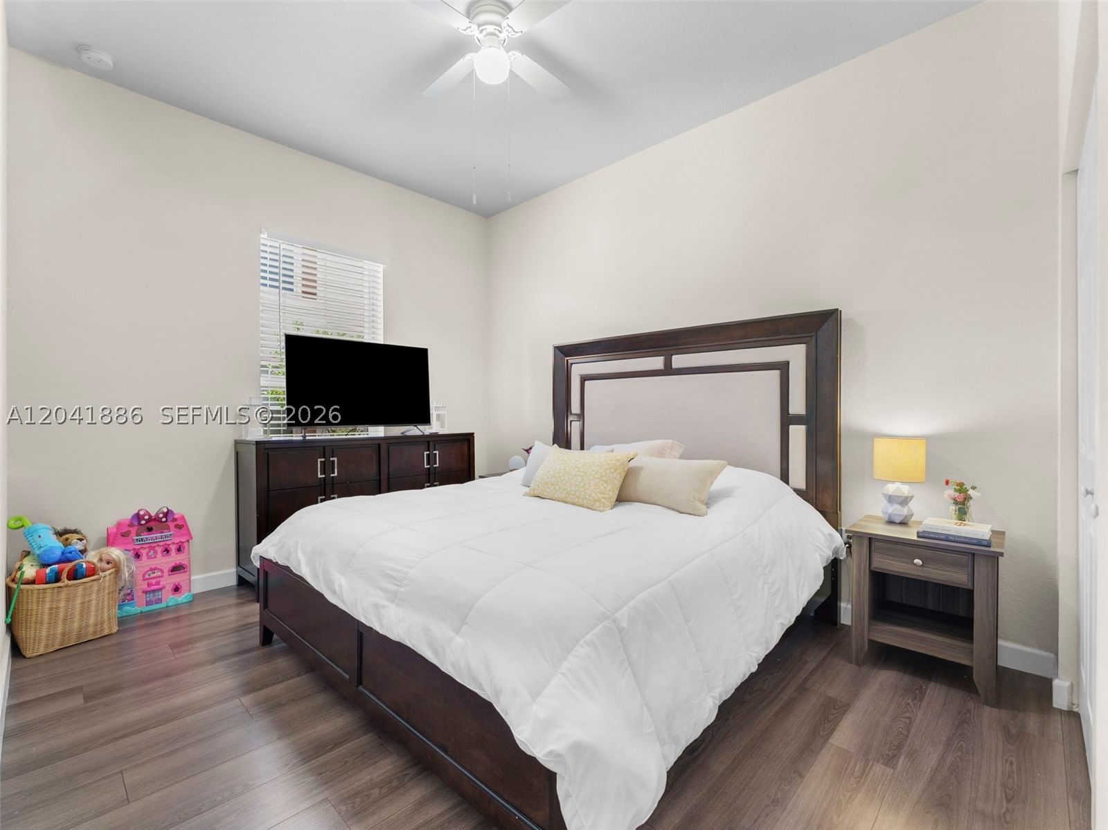 Real estate property located at 9171 172nd Ave, Miami-dade, Kendall Commons Residenti, Miami, FL