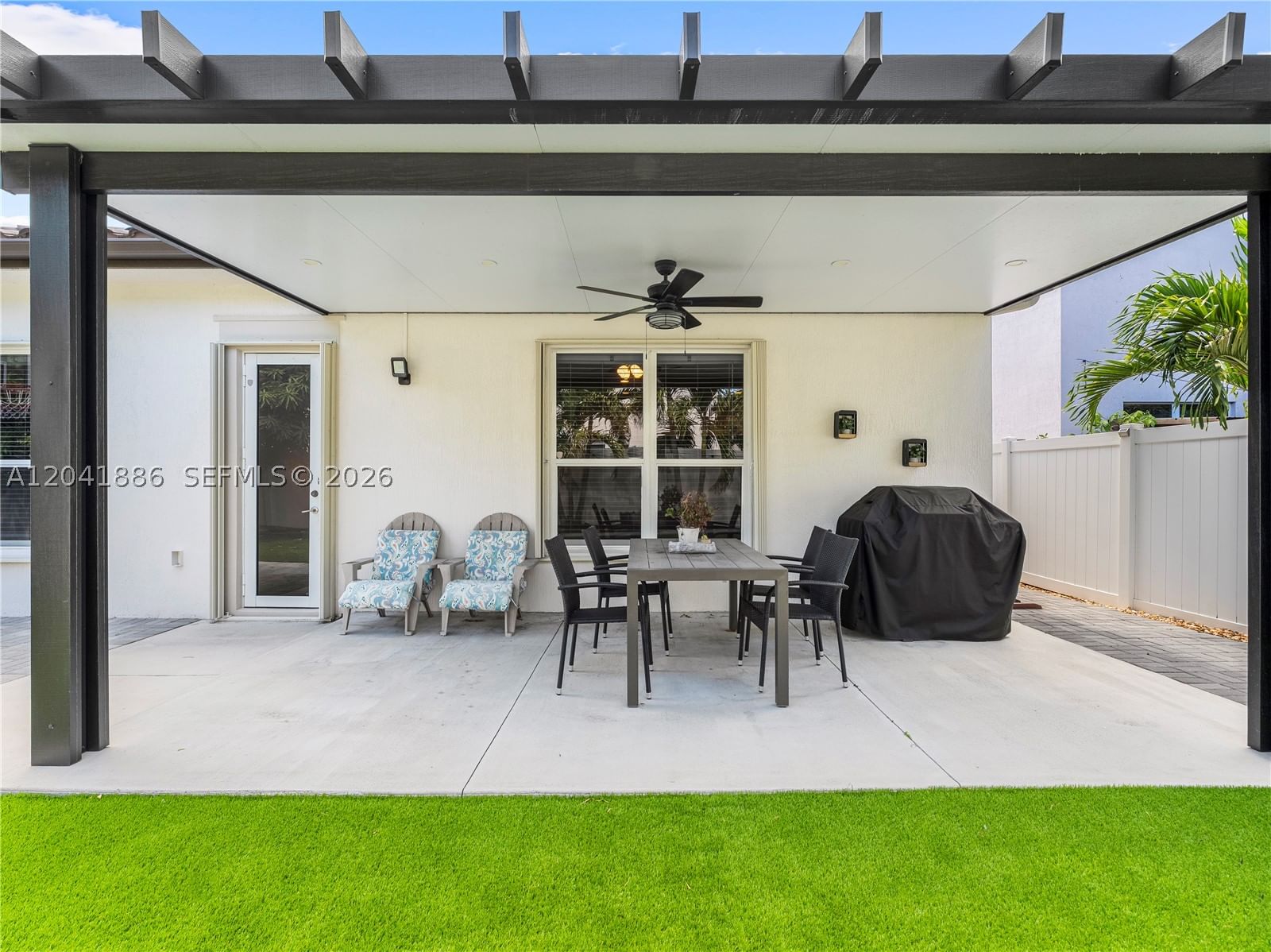 Real estate property located at 9171 172nd Ave, Miami-dade, Kendall Commons Residenti, Miami, FL