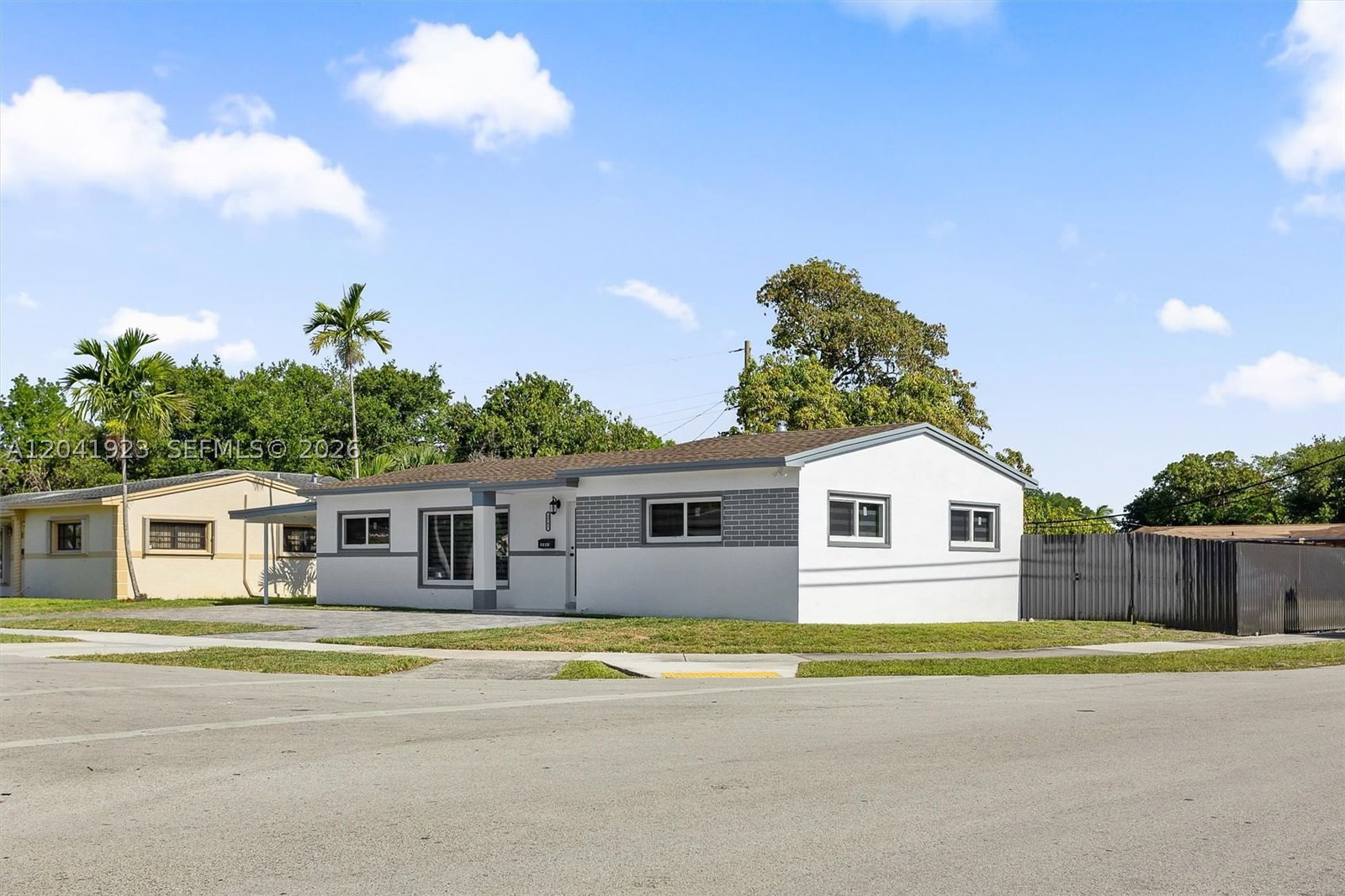 Real estate property located at 2741 172nd Ter, Miami-dade, Myrtle Grove, Miami Gardens, FL