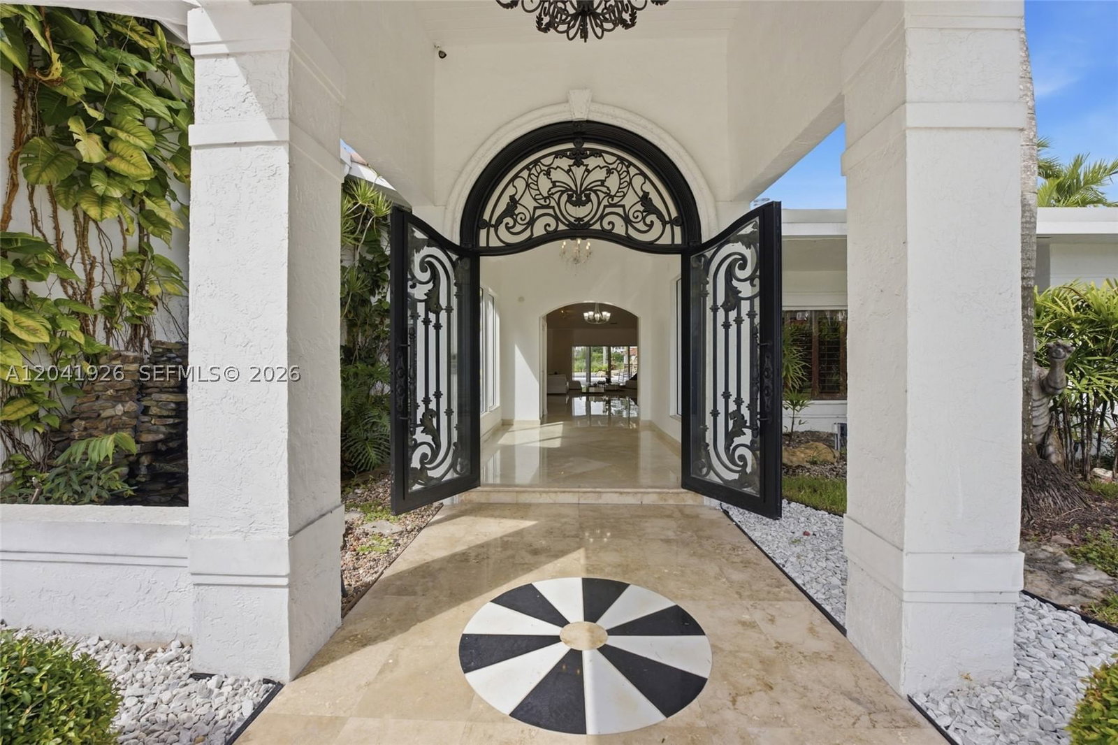Real estate property located at 16170 Saddle Ln, Broward, Bonaventure, Weston, FL