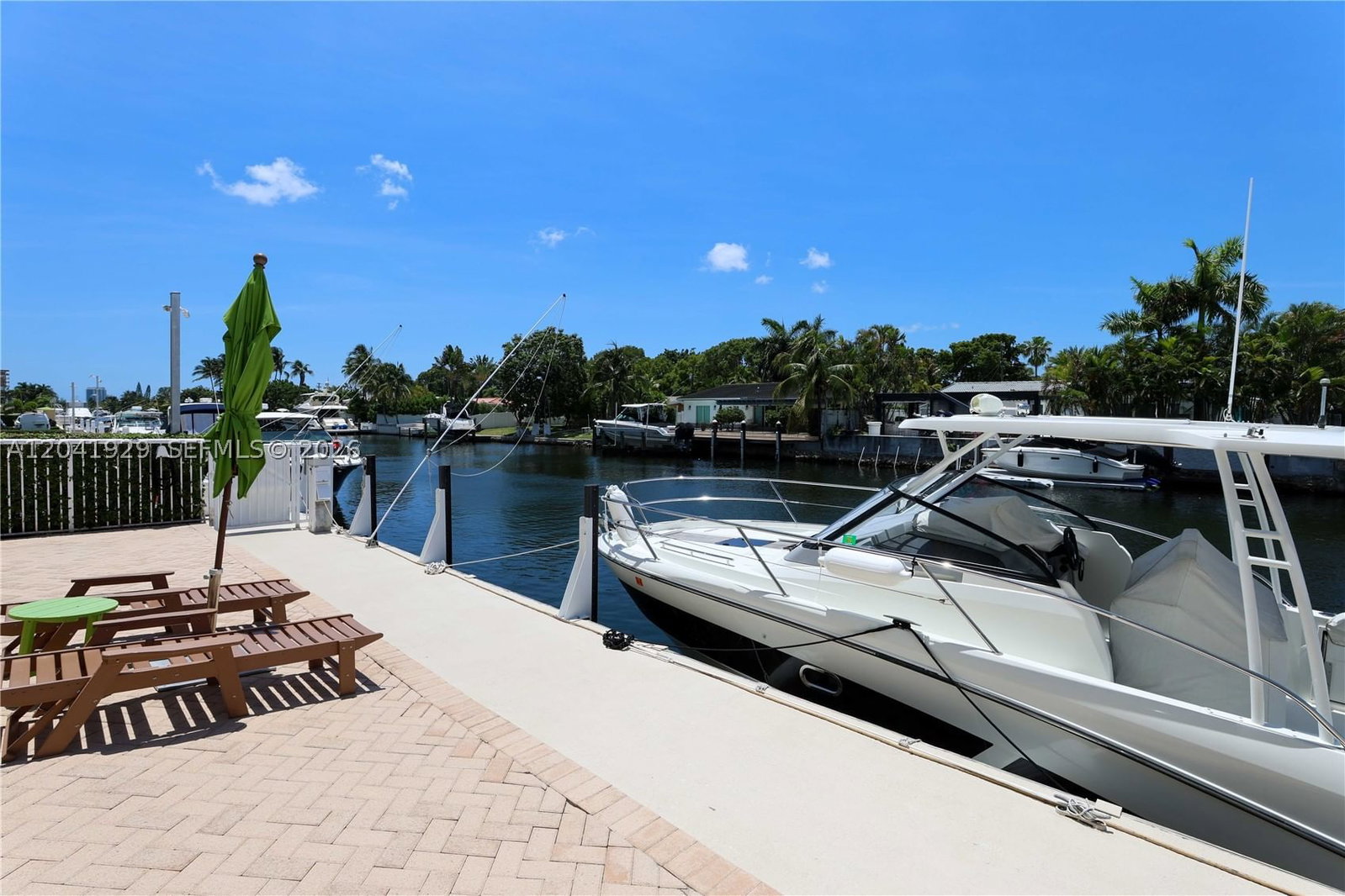 Real estate property located at 2000 135th St #906, Miami-dade, Keystone Towers Condo, North Miami, FL