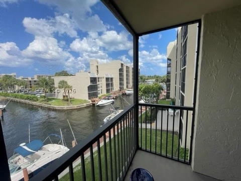 Real estate property located at 17 Royal Palm Way #302, Palm Beach, Boca Bayou Condo, Boca Raton, FL