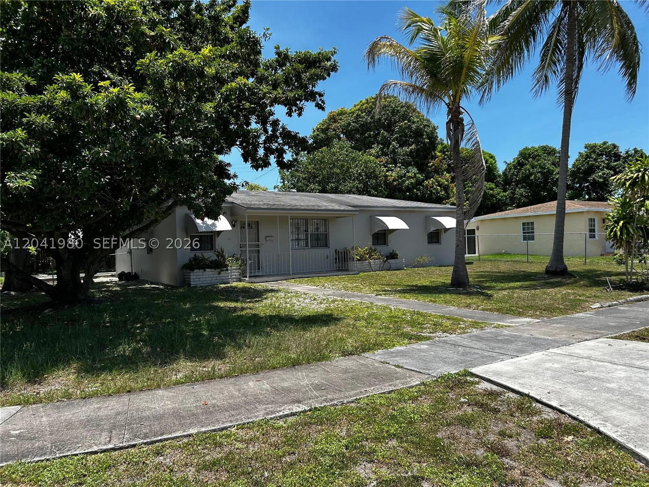 Real estate property located at 295 189th Ter, Miami-dade, Norwood Sub, Miami Gardens, FL