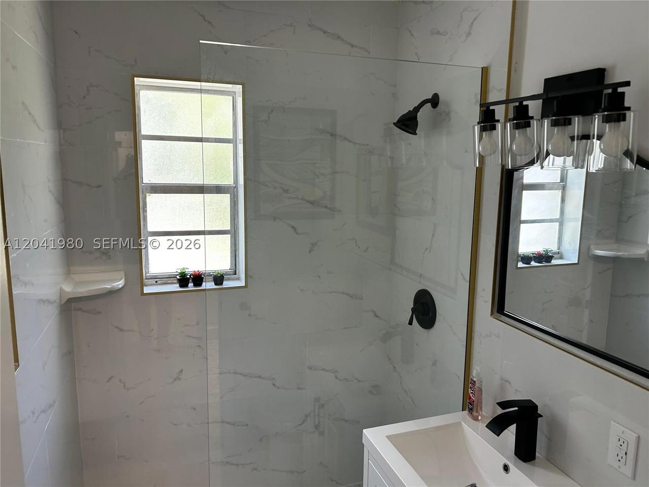 Real estate property located at 295 189th Ter, Miami-dade, Norwood Sub, Miami Gardens, FL