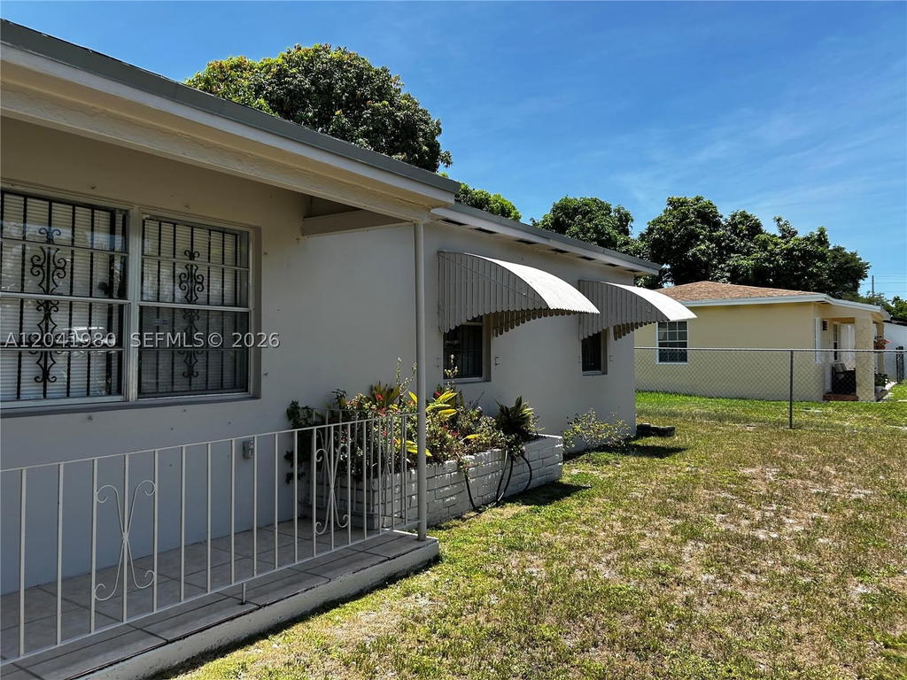 Real estate property located at 295 189th Ter, Miami-dade, Norwood Sub, Miami Gardens, FL