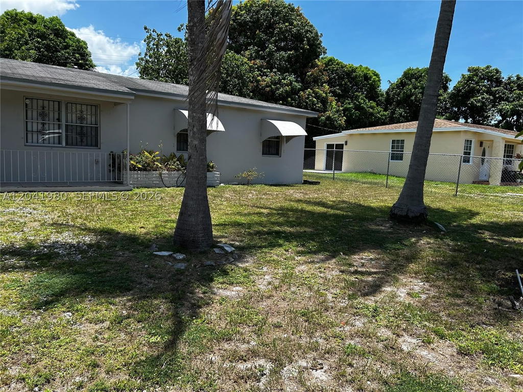 Real estate property located at 295 189th Ter, Miami-dade, Norwood Sub, Miami Gardens, FL