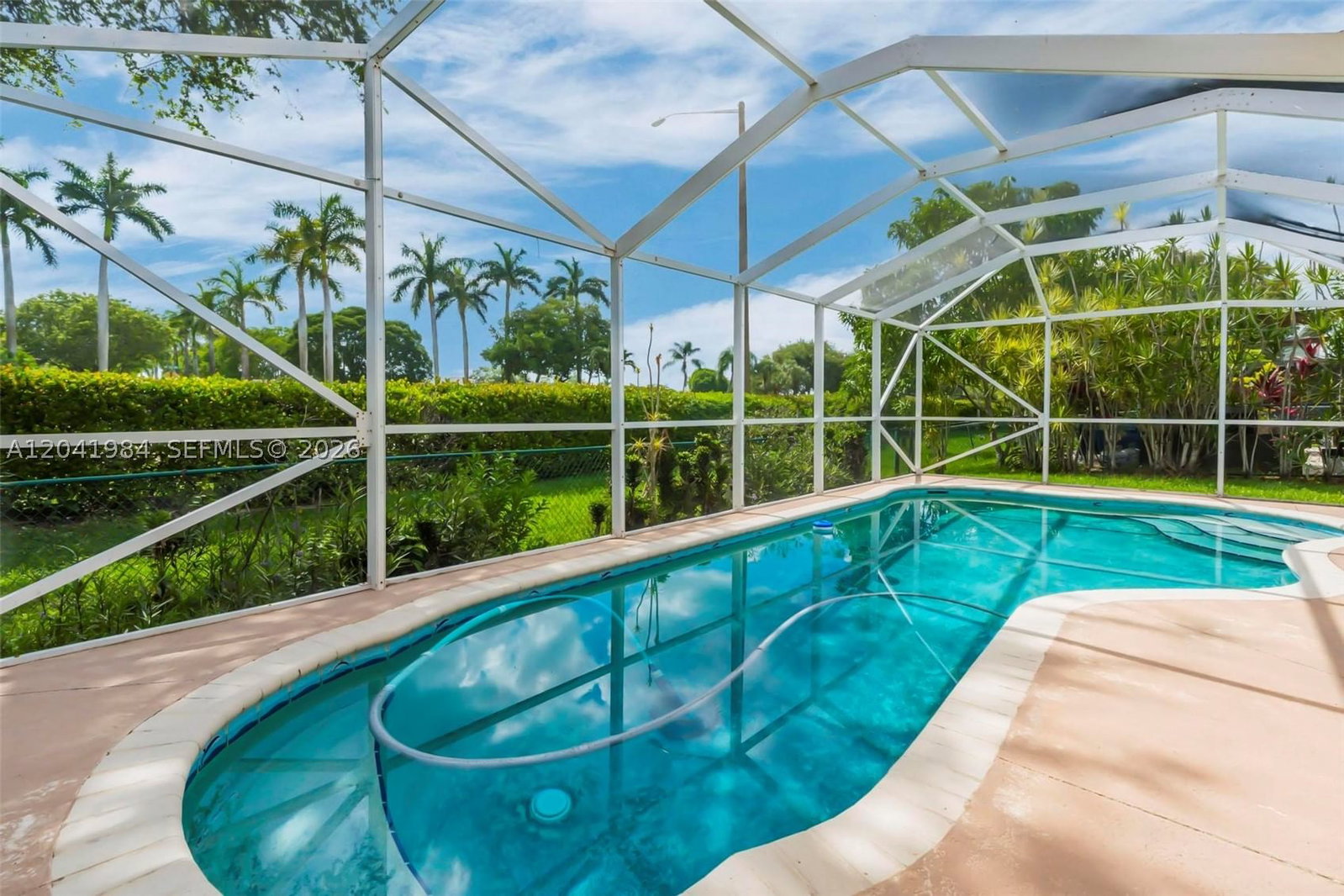 Real estate property located at 220 207th Way, Broward, Chapel Trail Replat, Pembroke Pines, FL