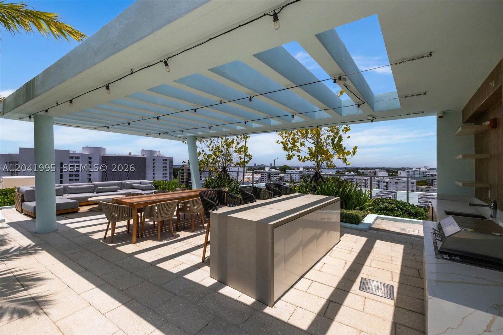 Real estate property located at 9221 Bay Harbor Drive #210, Miami-dade, La Baia Bay Harbor Islands, Bay Harbor Islands, FL