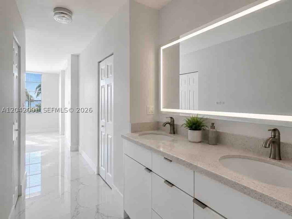 Real estate property located at 500 Bayview Dr #232, Miami-dade, Arlen House West Condo, Sunny Isles Beach, FL