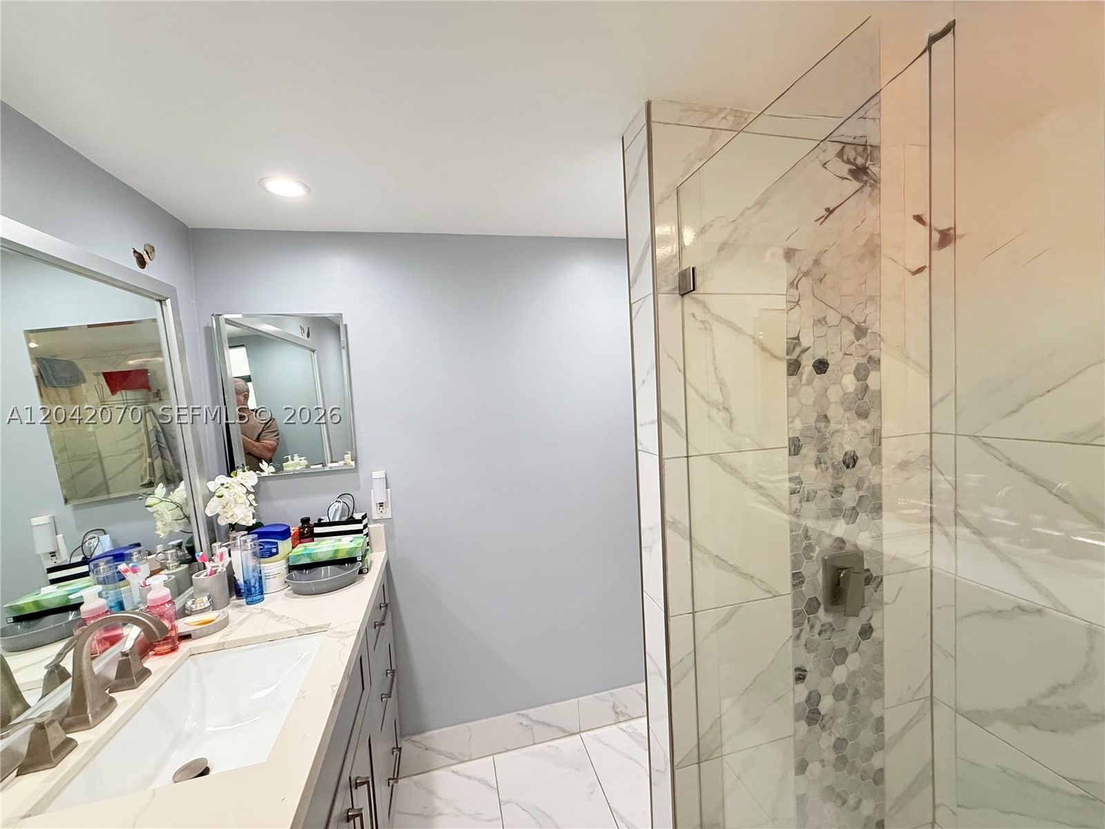 Real estate property located at 8931 New River Canal Rd #2B, Broward, Jacaranda Villas No 2 Con, Plantation, FL