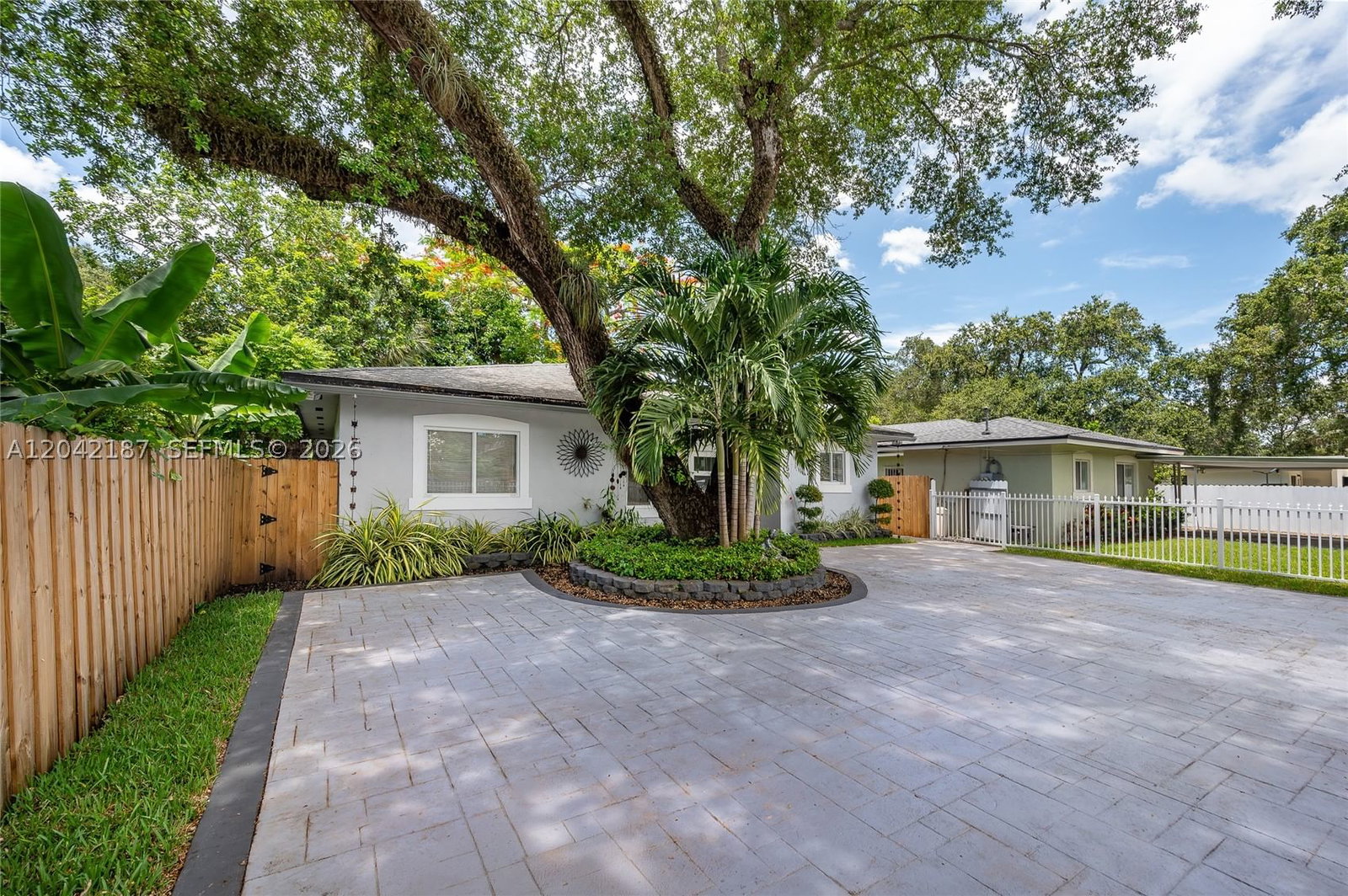 Real estate property located at 2750 170th St, Miami-dade, Golden Glades Park, Miami Gardens, FL