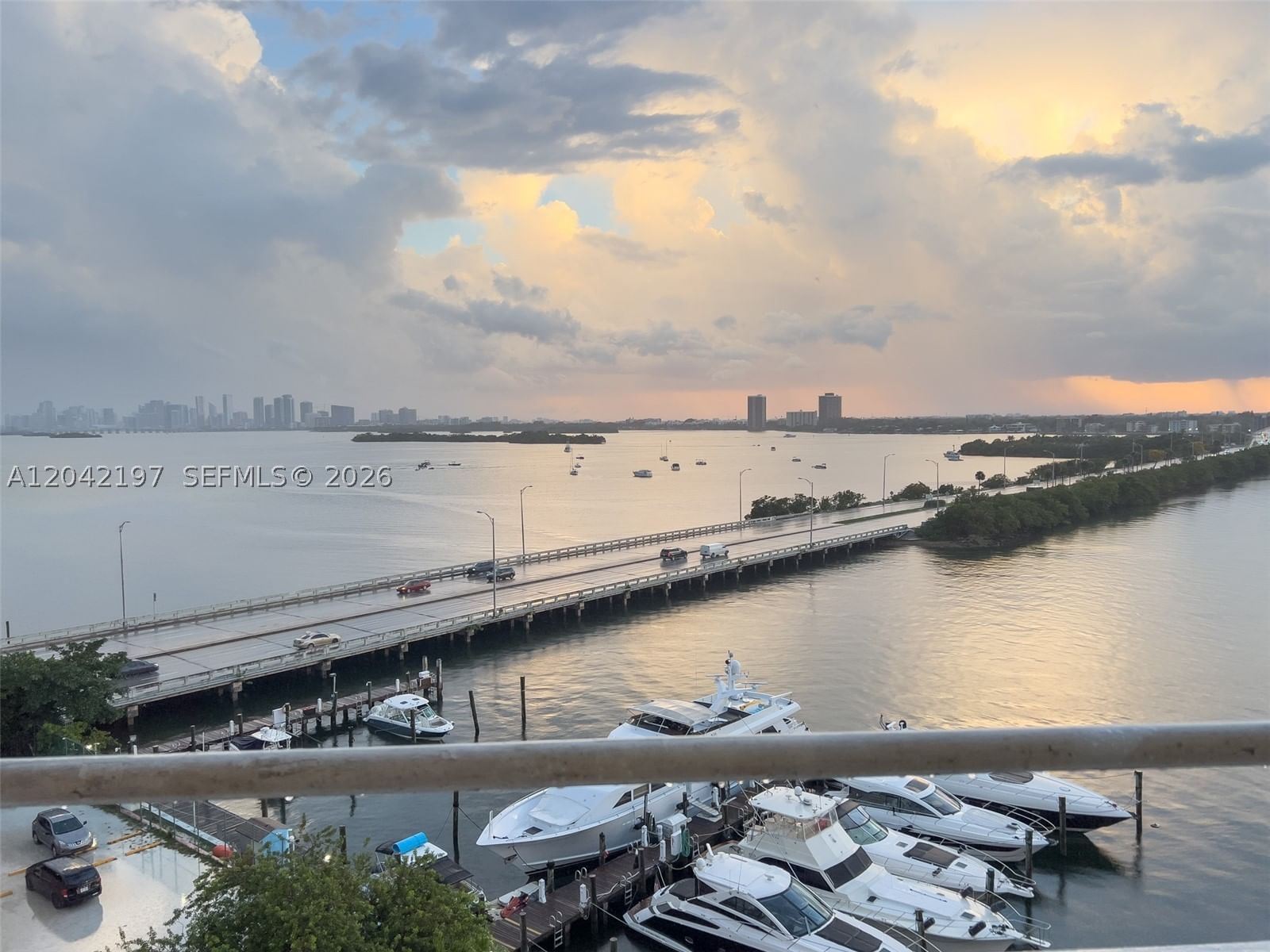 Real estate property located at 7904 West Dr #812, Miami-dade, Bayshore Yacht & Tennis C, North Bay Village, FL