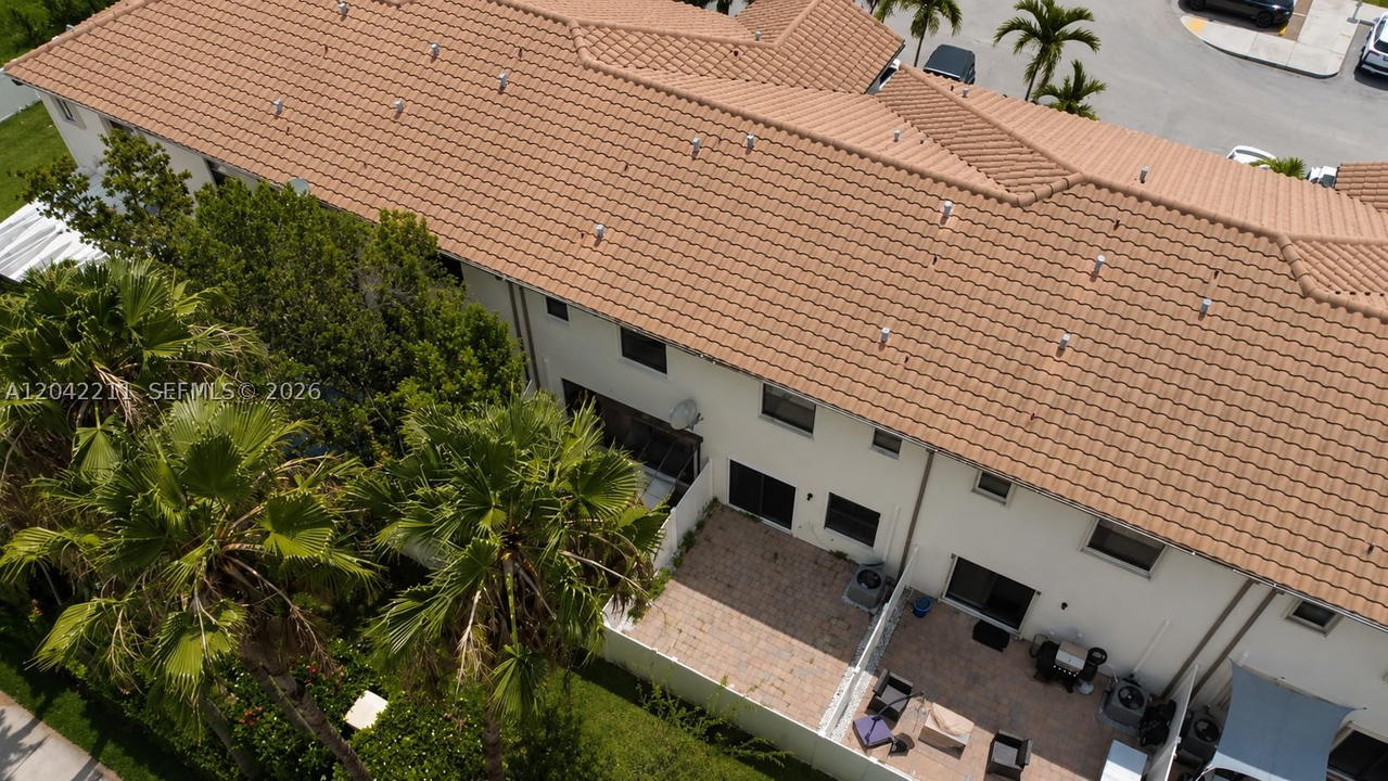 Real estate property located at 8954 35th Way, Miami-dade, Bellagio Villas, Hialeah, FL
