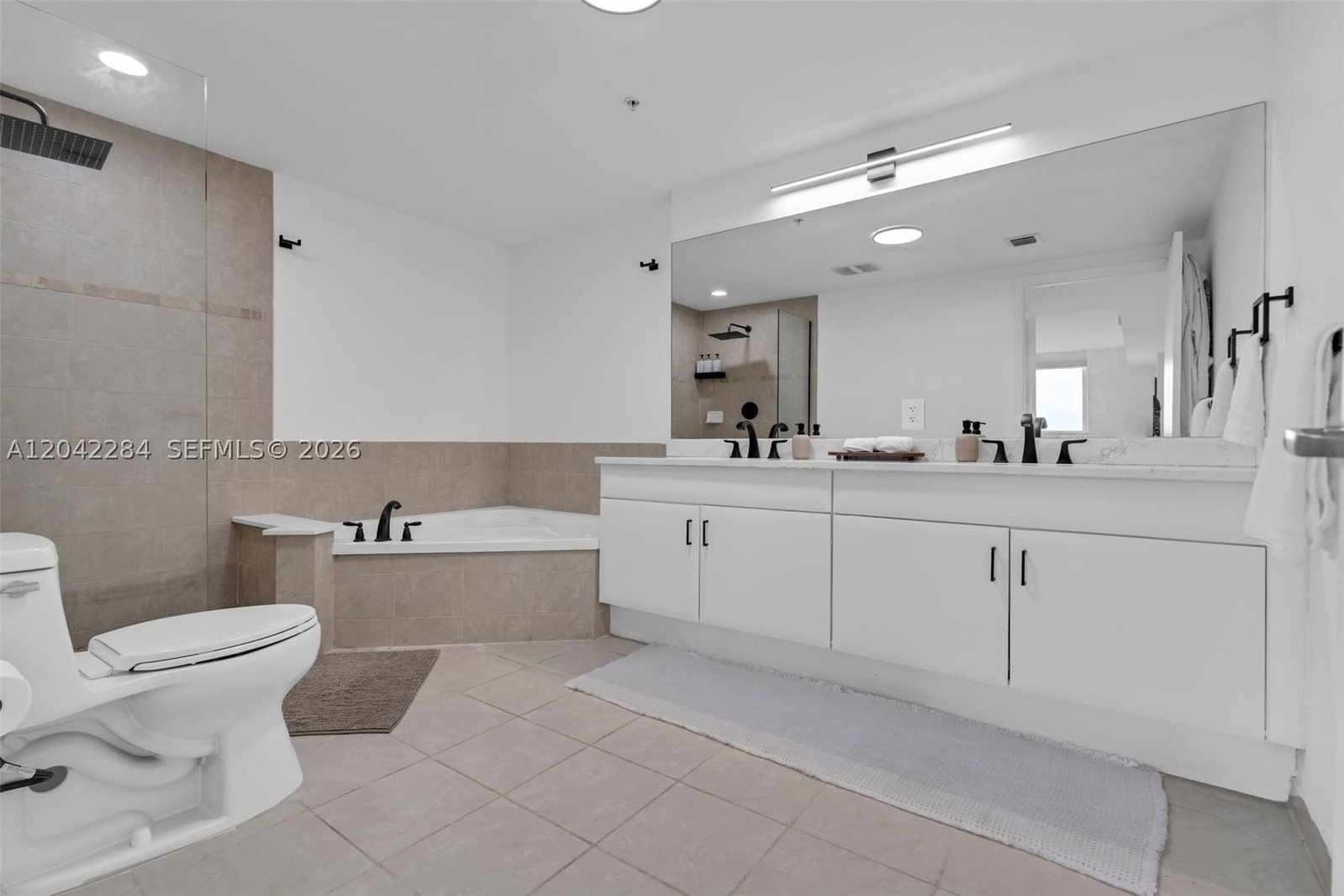 Real estate property located at 1861 S River Dr PH4, Miami-dade, Terrazas Riverpark Village, Miami, FL