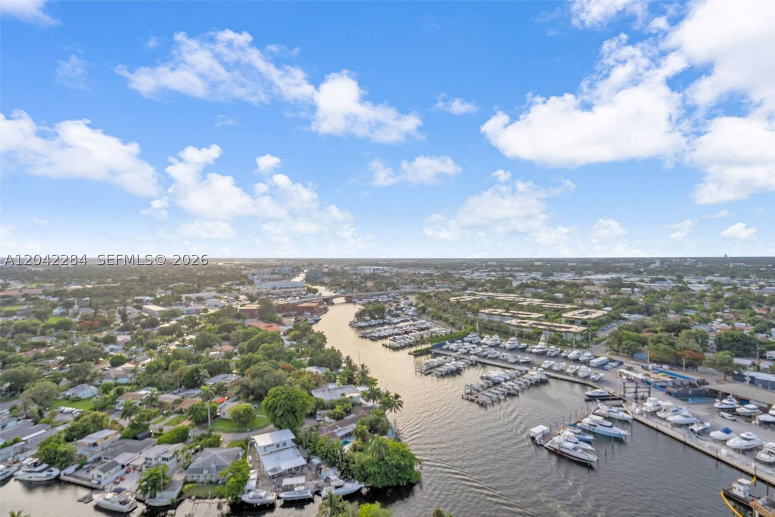 Real estate property located at 1861 S River Dr PH4, Miami-dade, Terrazas Riverpark Village, Miami, FL
