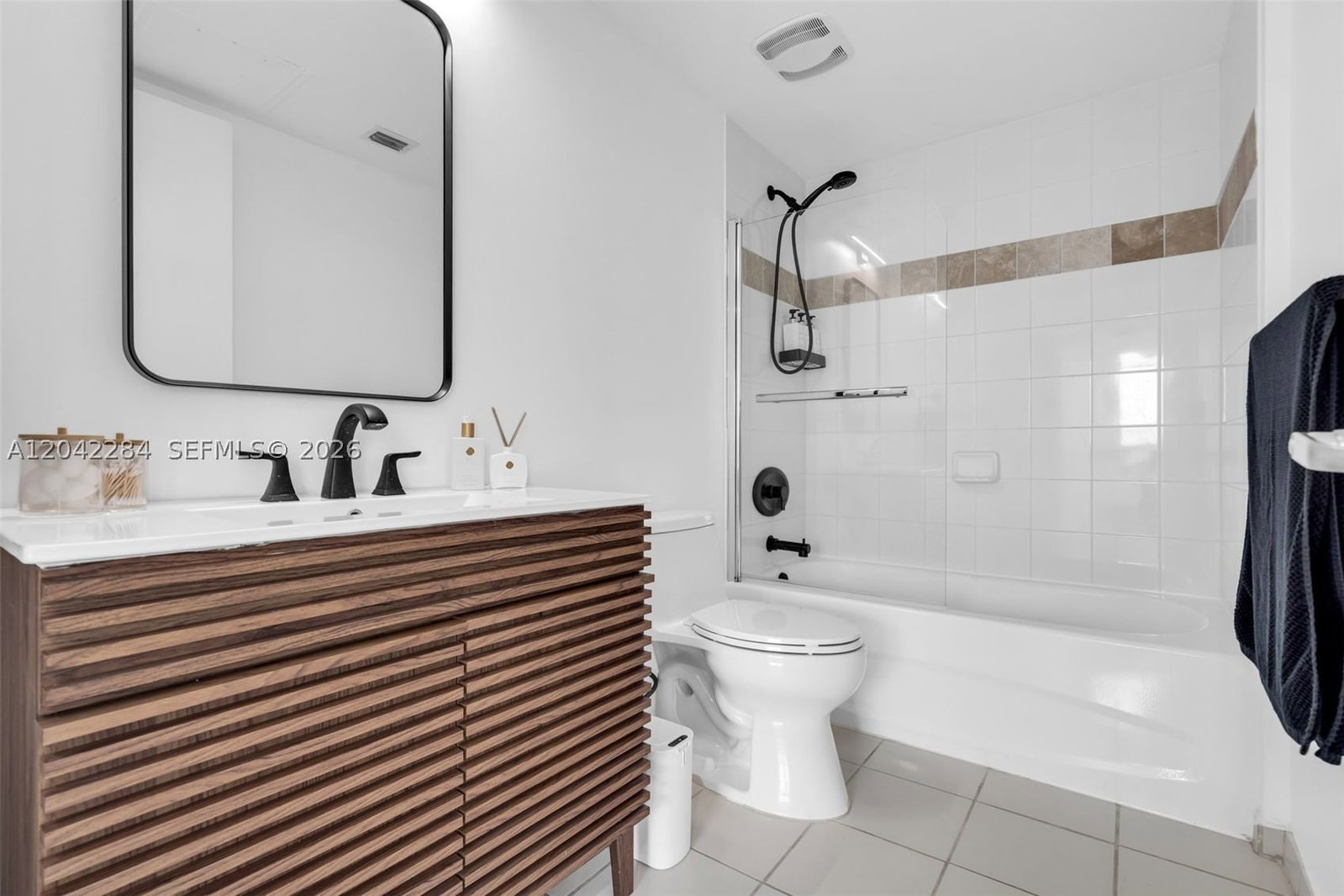 Real estate property located at 1861 S River Dr PH4, Miami-dade, Terrazas Riverpark Village, Miami, FL