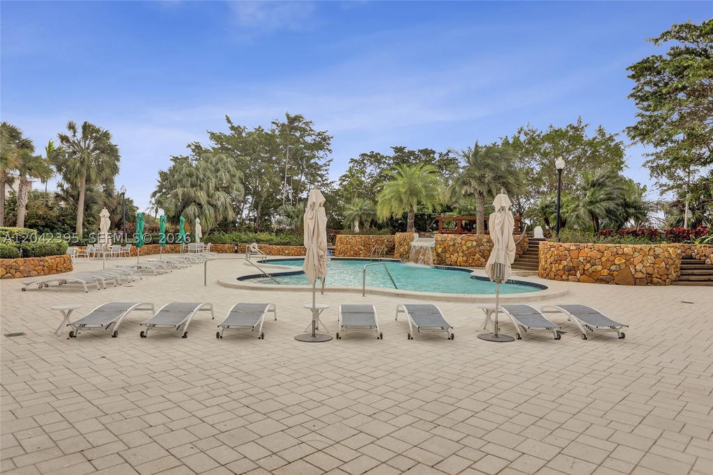 Real estate property located at 2000 Towerside Ter TS8, Miami-dade, Towers Of Quayside Condo, Miami, FL