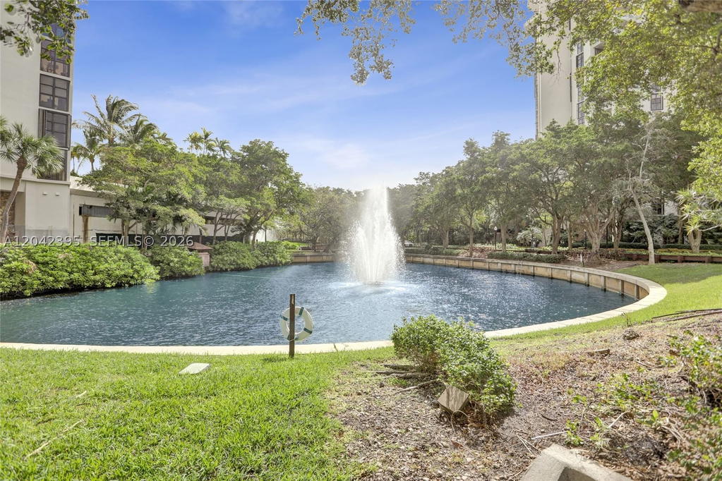 Real estate property located at 2000 Towerside Ter TS8, Miami-dade, Towers Of Quayside Condo, Miami, FL