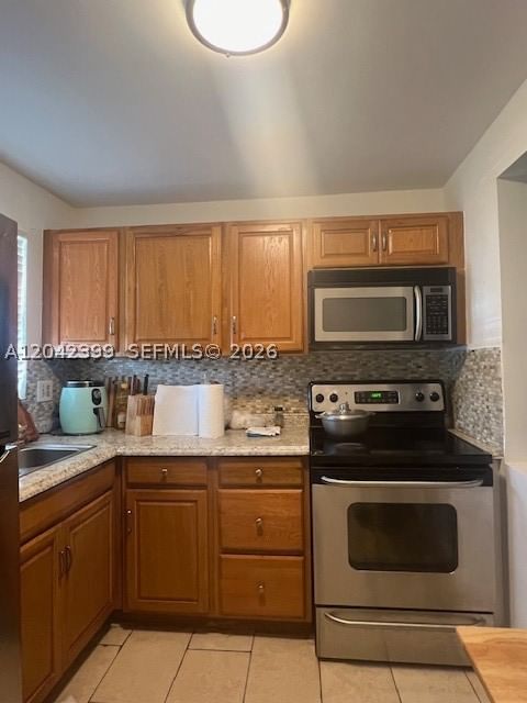 Real estate property located at 8285 Sunrise Lakes Blvd #106, Broward, Sunrise Lakes 40 Condo, Sunrise, FL