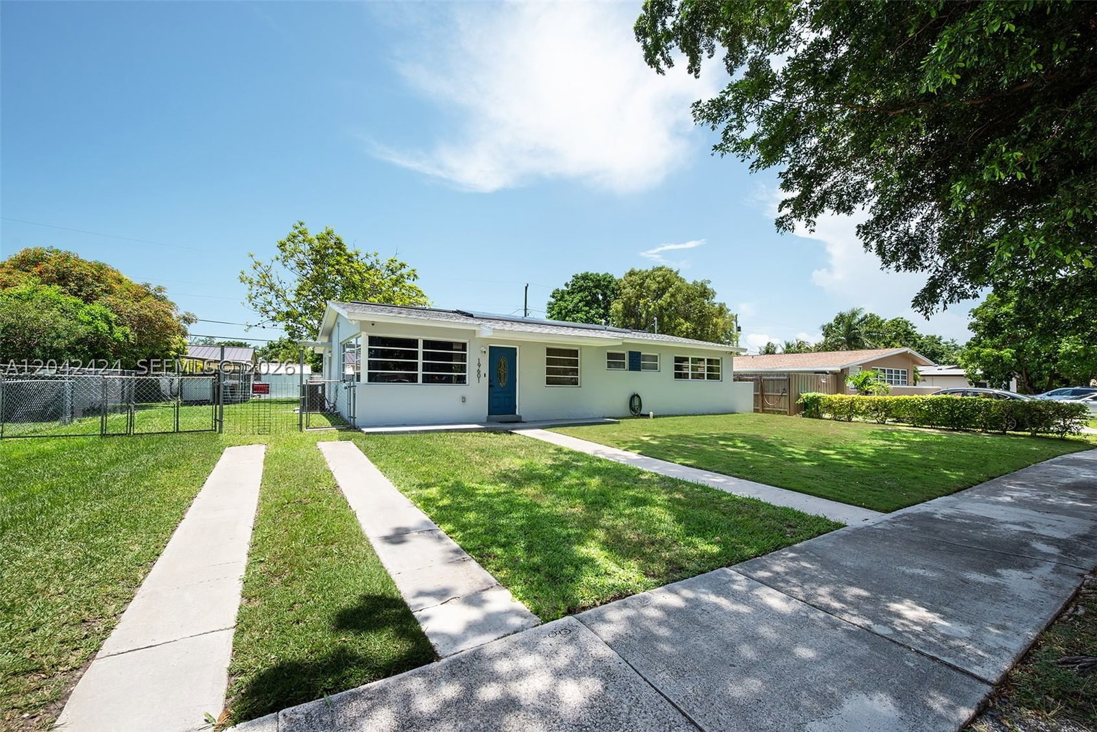 Real estate property located at 19601 Belview Dr, Miami-dade, Bel-aire Sec 2, Cutler Bay, FL