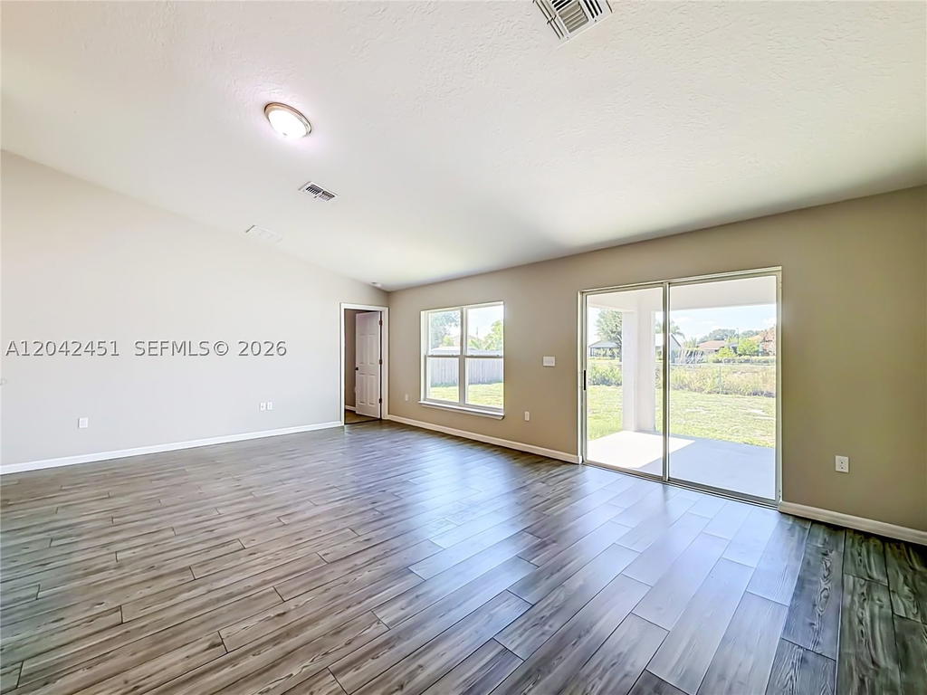Real estate property located at 666 Jeanne Ave, St Lucie, Port St Lucie Section 33, Port St Lucie, FL