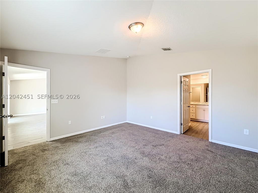 Real estate property located at 666 Jeanne Ave, St Lucie, Port St Lucie Section 33, Port St Lucie, FL