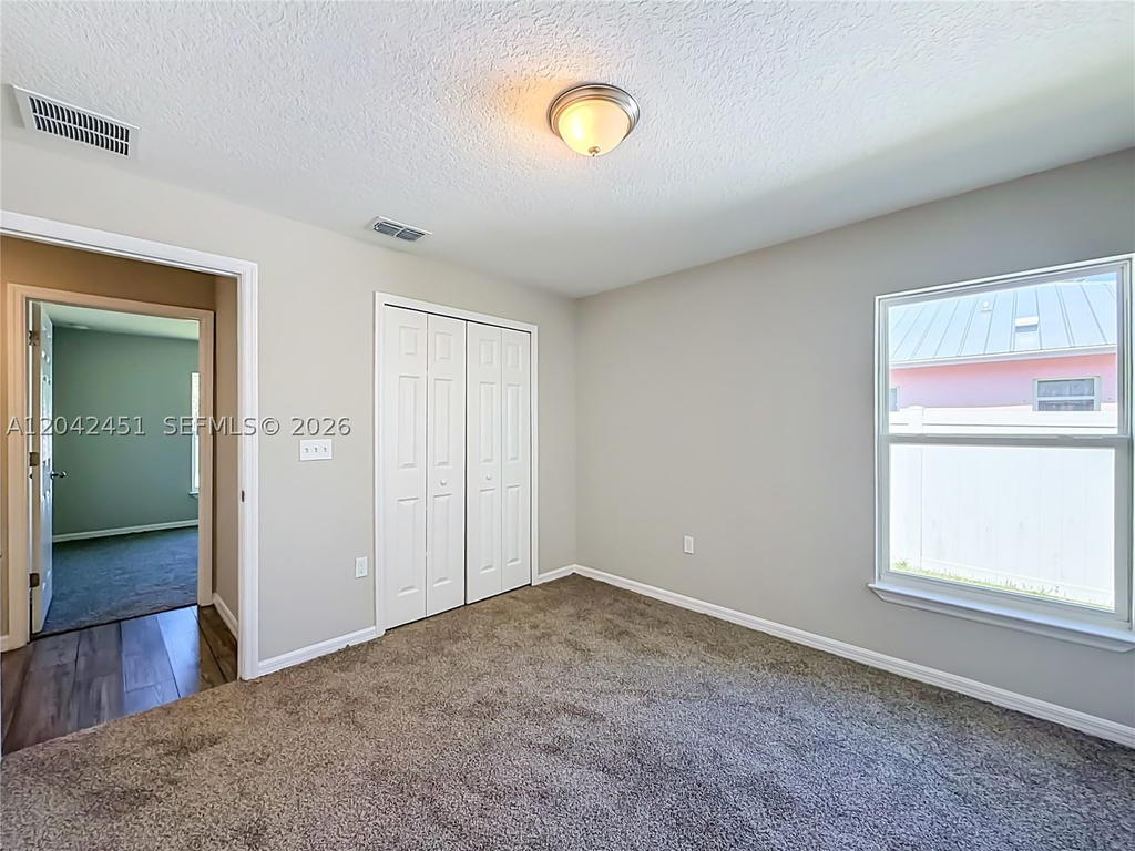 Real estate property located at 666 Jeanne Ave, St Lucie, Port St Lucie Section 33, Port St Lucie, FL