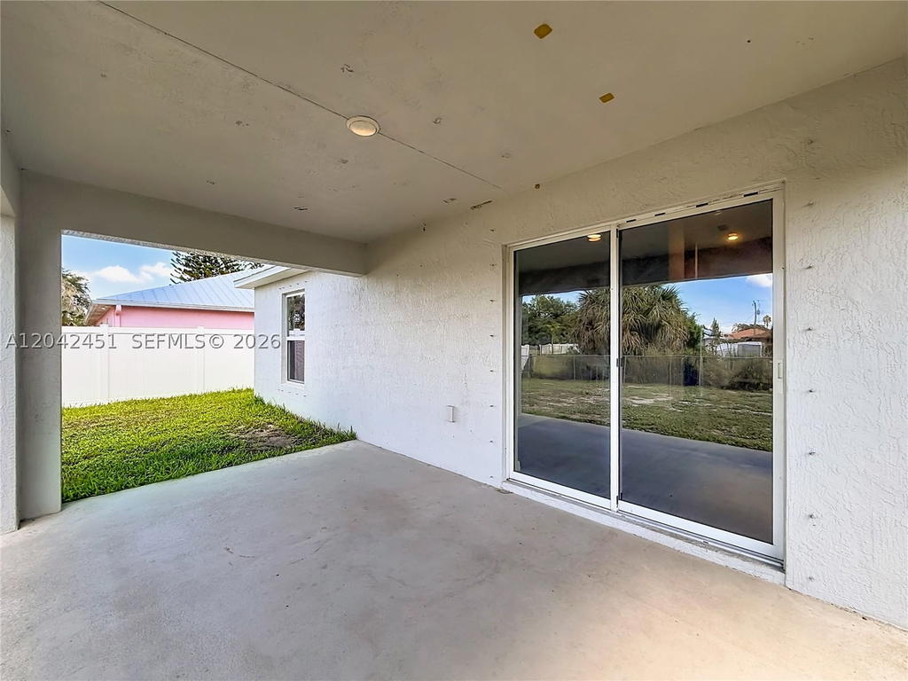 Real estate property located at 666 Jeanne Ave, St Lucie, Port St Lucie Section 33, Port St Lucie, FL