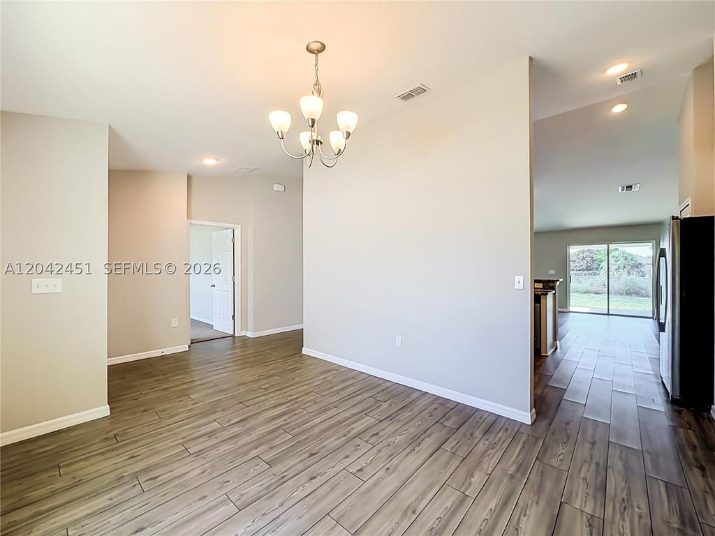 Real estate property located at 666 Jeanne Ave, St Lucie, Port St Lucie Section 33, Port St Lucie, FL