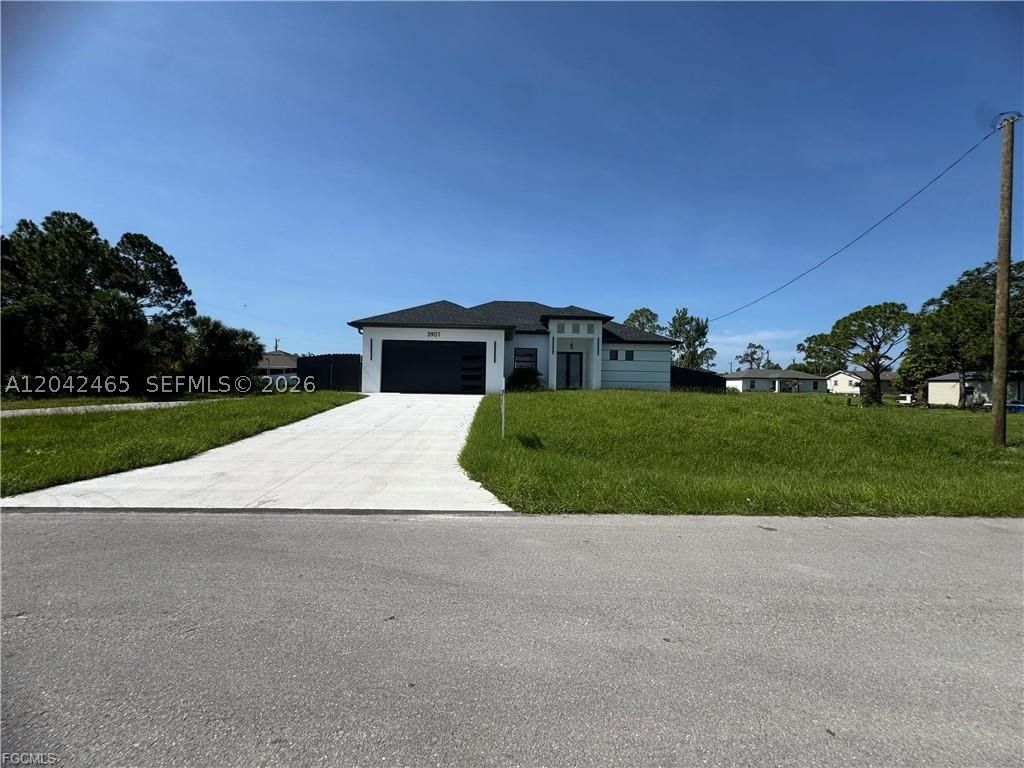 Real estate property located at 3901 3rd ST SW, Lee, Lehigh Acres, Lehigh Acres, FL
