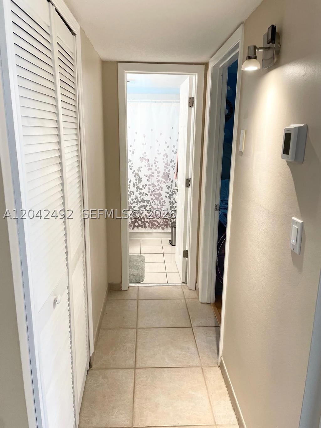 Real estate property located at 9520 Seagrape Dr #106, Broward, Condo 7 Of Sabal Palm Con, Davie, FL