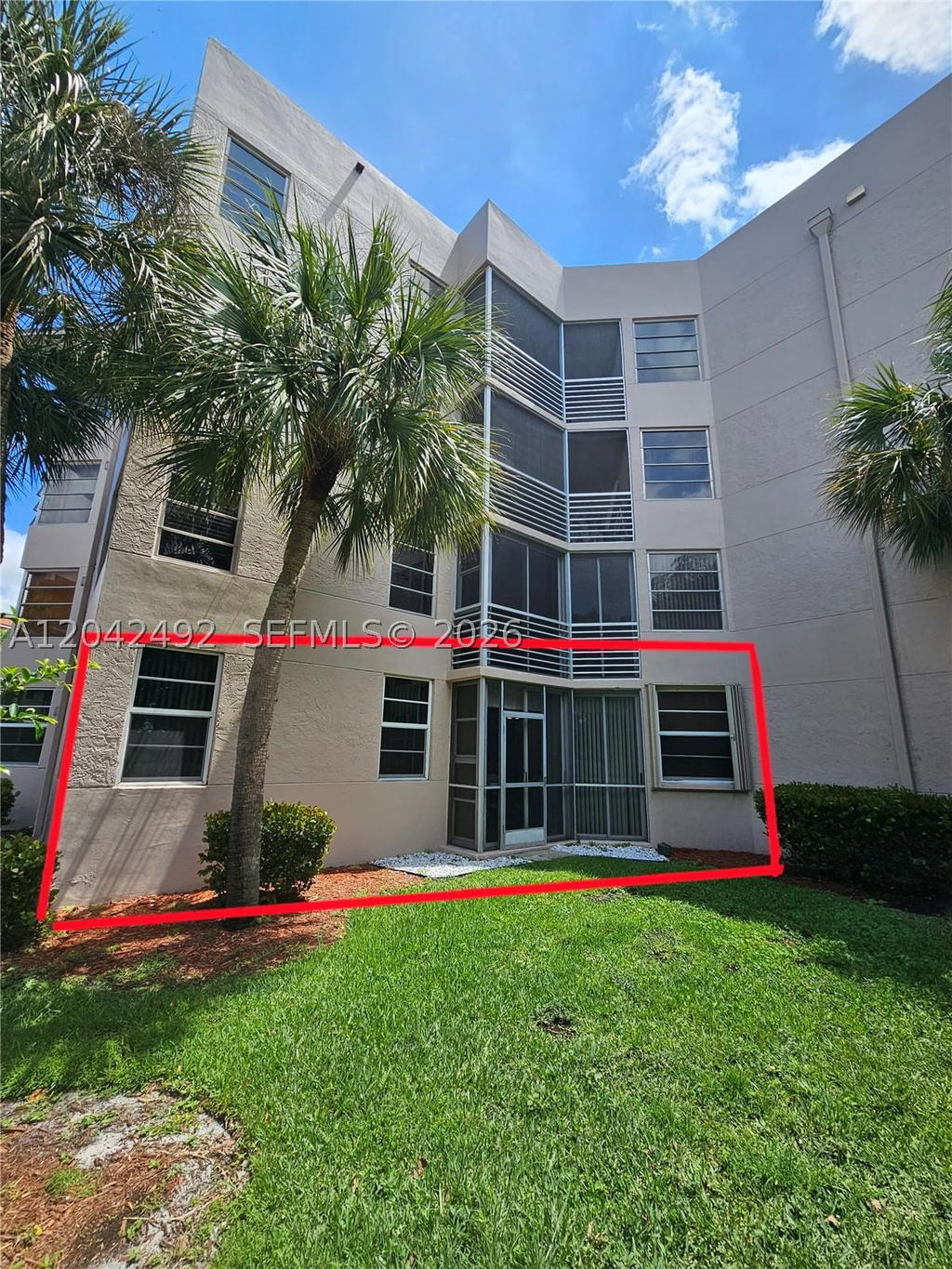 Real estate property located at 9520 Seagrape Dr #106, Broward, Condo 7 Of Sabal Palm Con, Davie, FL