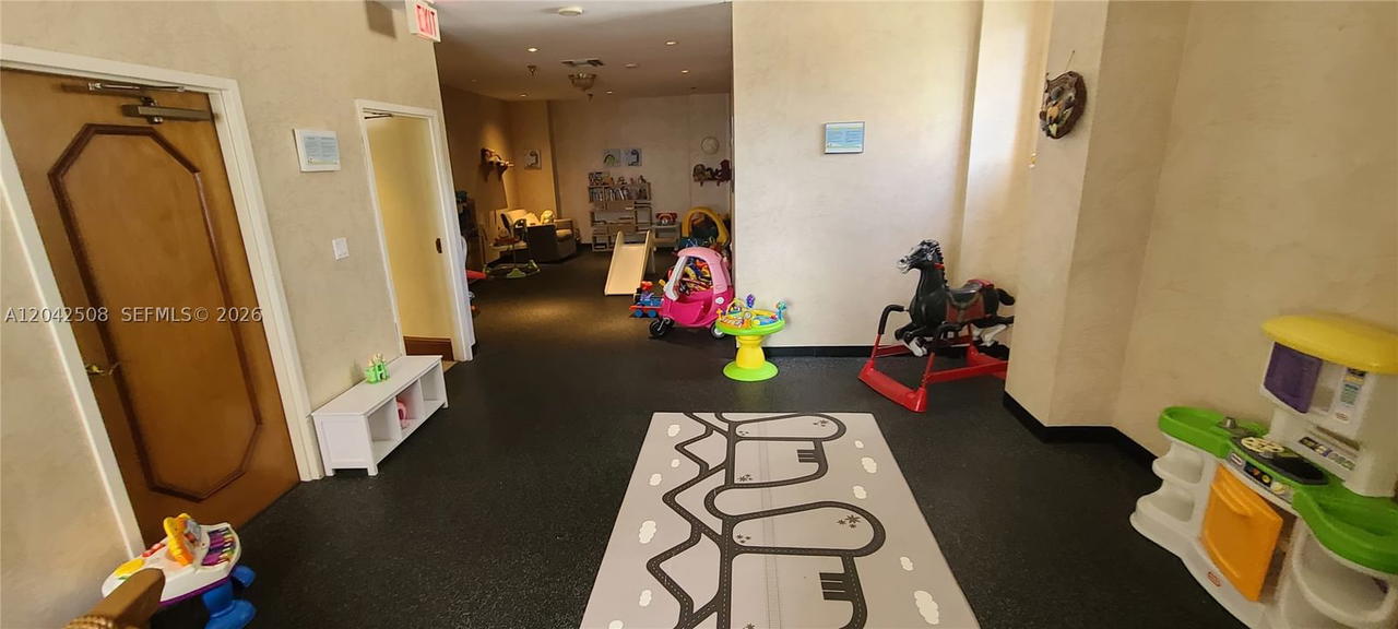 Real estate property located at 5757 Collins Ave #1604, Miami-dade, Lexcellence Condo, Miami Beach, FL