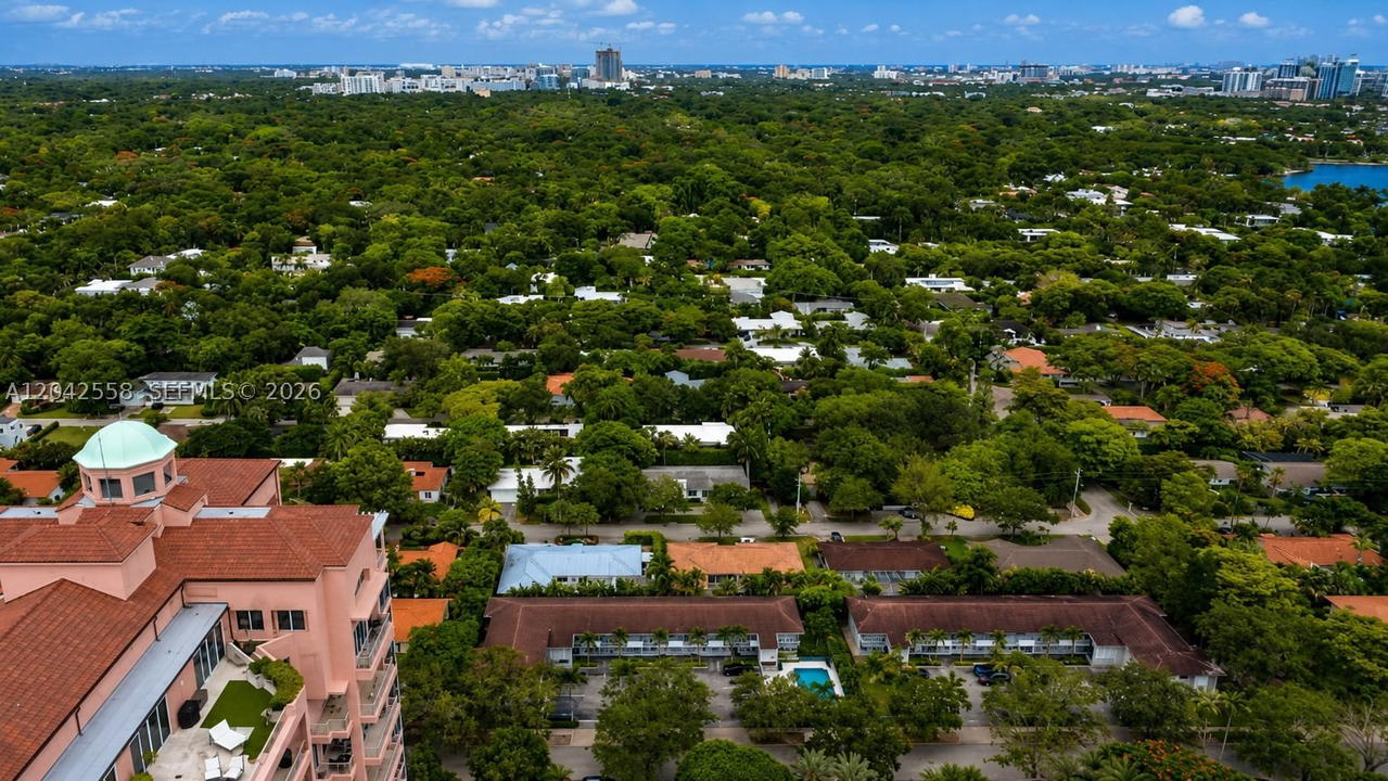 Real estate property located at 35 Edgewater Dr #107, Miami-dade, Edgewater Of Coral Gables, Coral Gables, FL