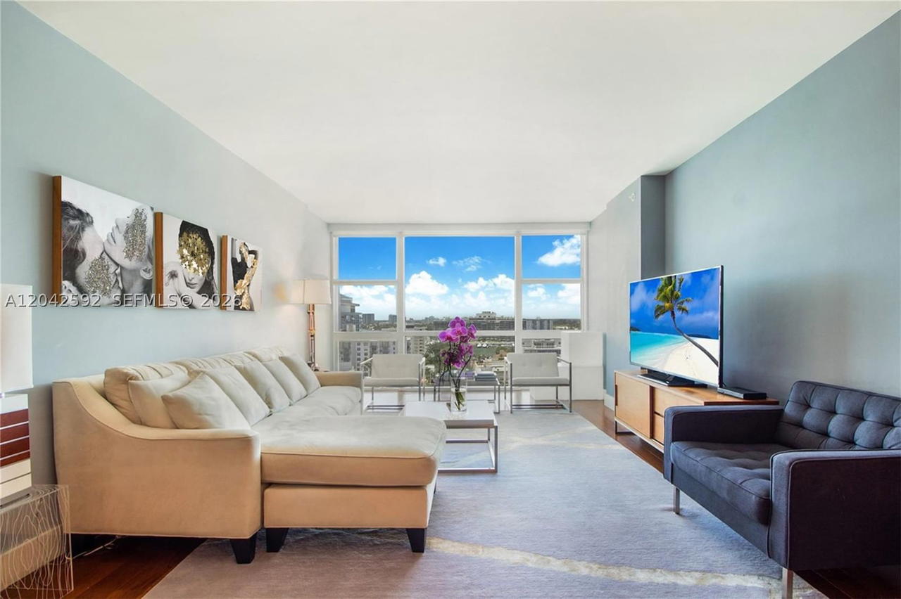 Real estate property located at 6801 Collins Ave #1101, Miami-dade, Central Carillon Beach Co, Miami Beach, FL