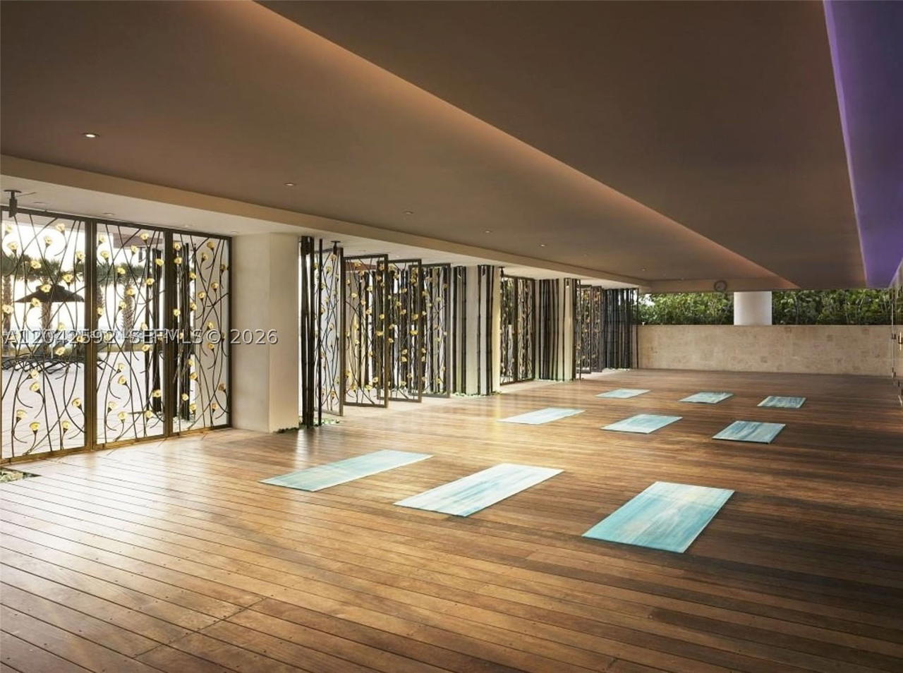 Real estate property located at 6801 Collins Ave #1101, Miami-dade, Central Carillon Beach Co, Miami Beach, FL