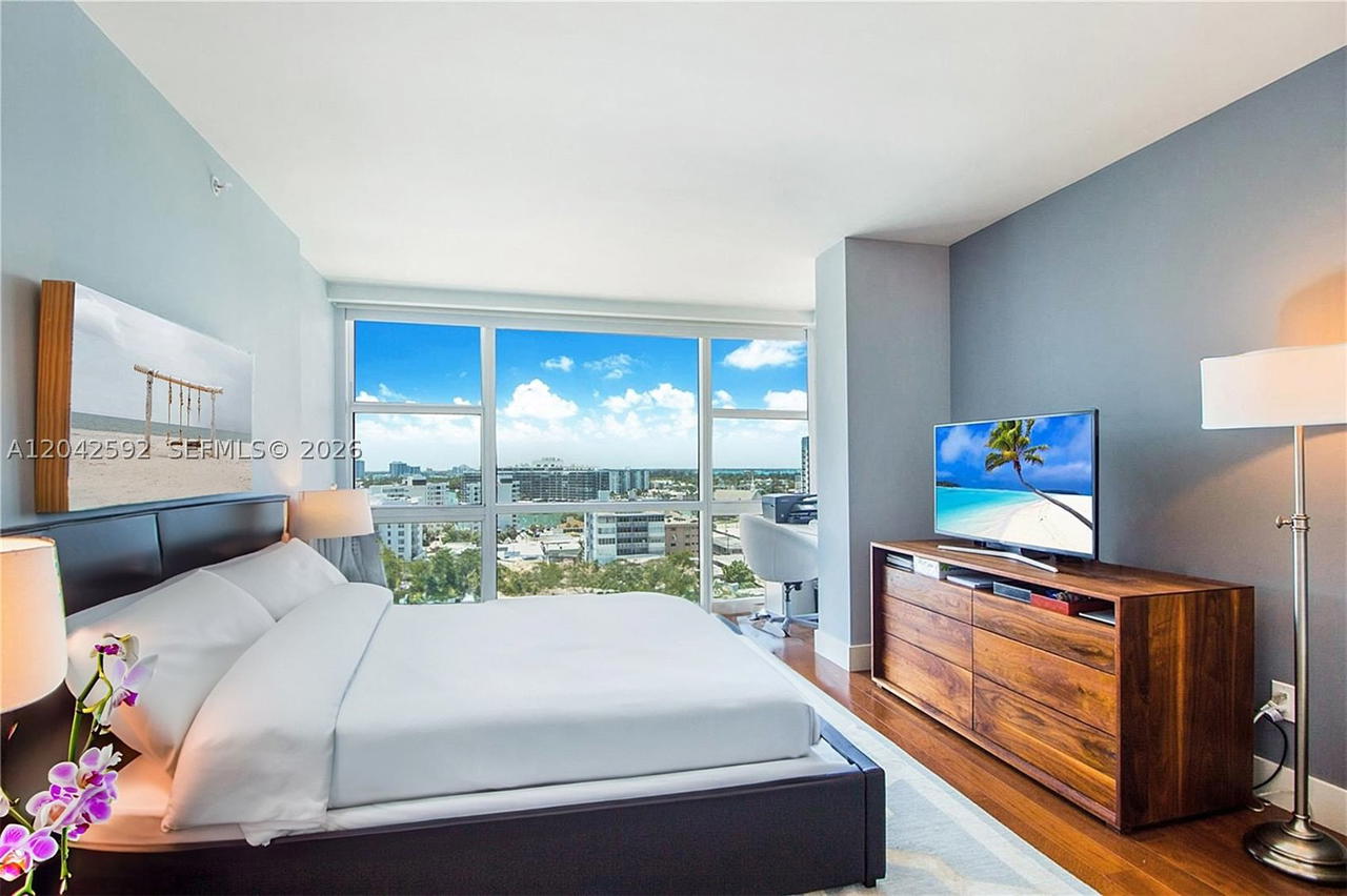 Real estate property located at 6801 Collins Ave #1101, Miami-dade, Central Carillon Beach Co, Miami Beach, FL