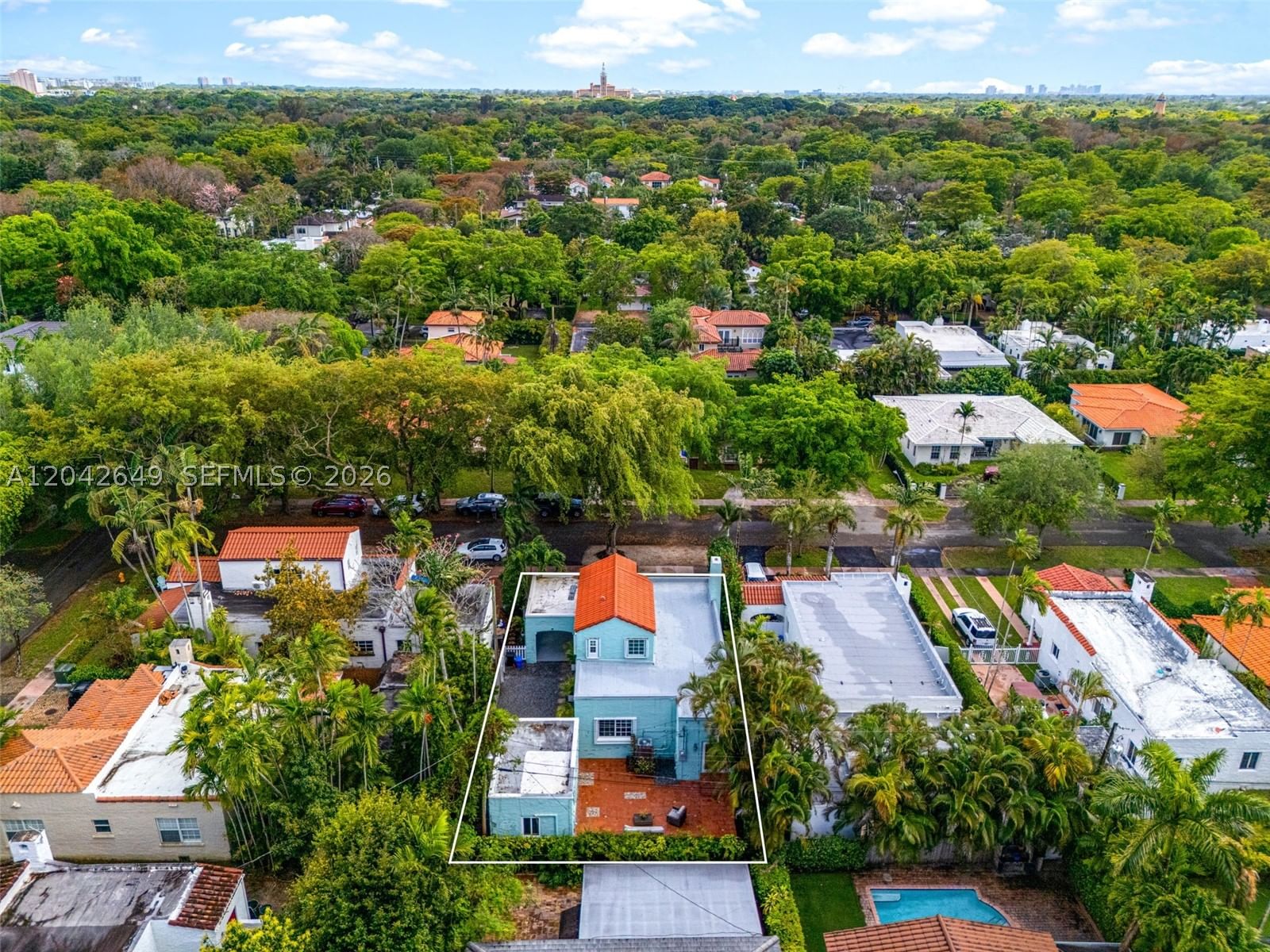 Real estate property located at 1209 La Mancha Ave, Miami-dade, Coral Gables Granada Sec, Coral Gables, FL
