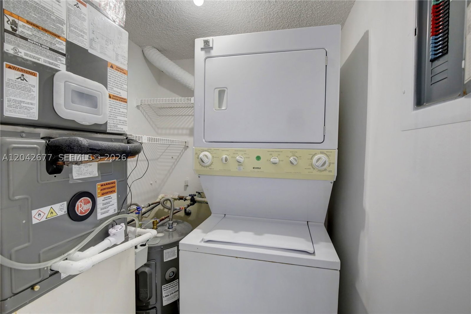 Real estate property located at 1931 Sabal Palm Dr #203, Broward, Condo 4 Of Sabal Palm Con, Davie, FL