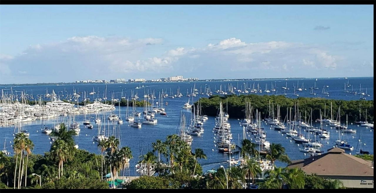 Real estate property located at 2732 26 St #2732, Miami-dade, Gateway To The Grove Cond, Miami, FL