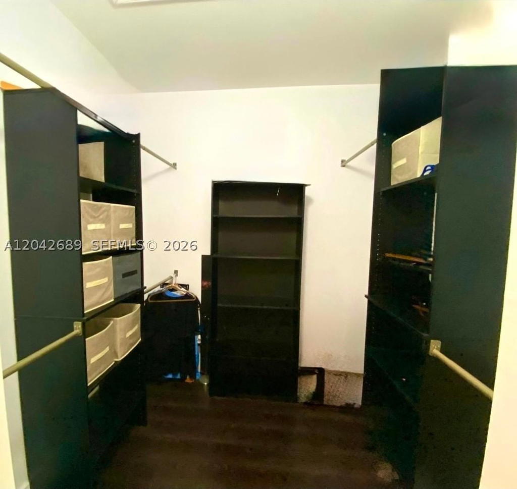 Real estate property located at 2732 26 St #2732, Miami-dade, Gateway To The Grove Cond, Miami, FL