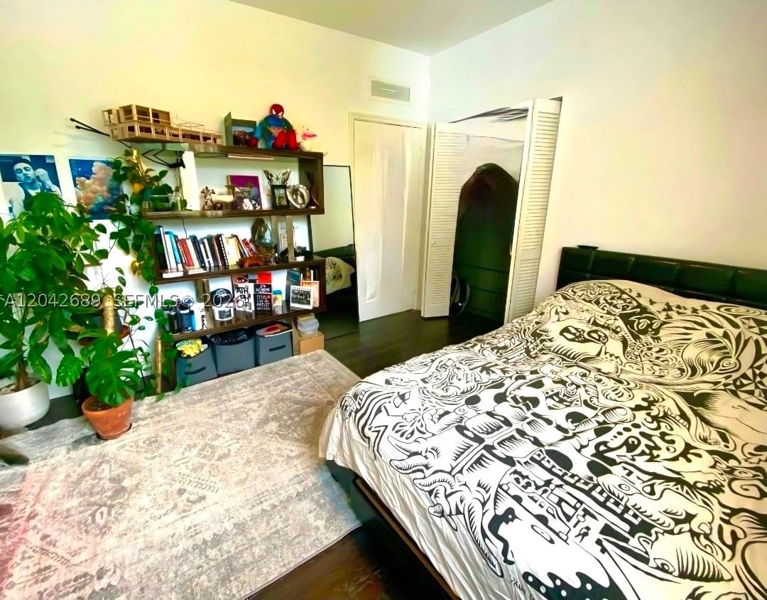 Real estate property located at 2732 26 St #2732, Miami-dade, Gateway To The Grove Cond, Miami, FL